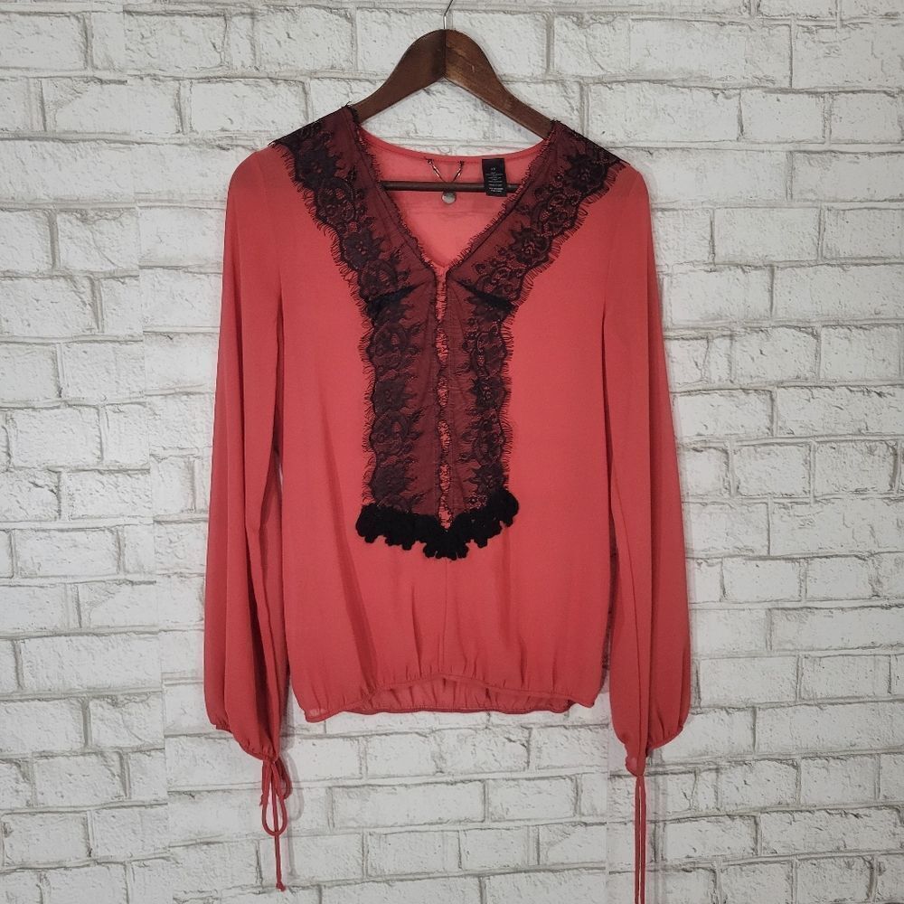 BKE Botique red with black lace blouse‎
